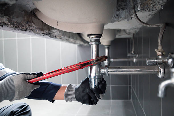 Trusted Emergency Plumber service in Farmdale, OH - Masters Plumbing Service
